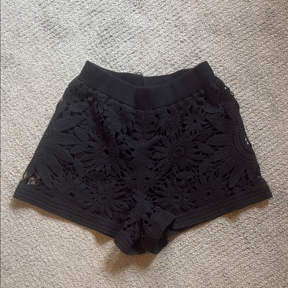 Ted Baker BNWT crochet shorts size 0